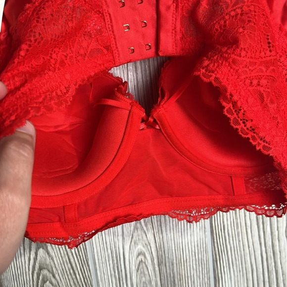 Aerie Real Power Balconette Lightly Lined Bra Red Lace Size 34D - Picture 6 of 7